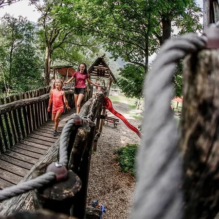 H21 - Modernes 145qm, 4sz, Wellnessbereich Mit Sauna Und Dachterrasse Mit Panoramablick, Kuehlen Und Heizen Mit Geothermie Casa vacanze