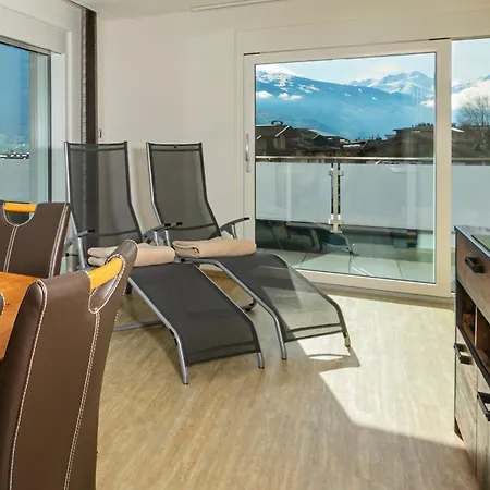 Дом отдыха H21 - Modernes 145qm, 4sz, Wellnessbereich Mit Sauna Und Dachterrasse Mit Panoramablick, Kuehlen Und Heizen Mit Geothermie