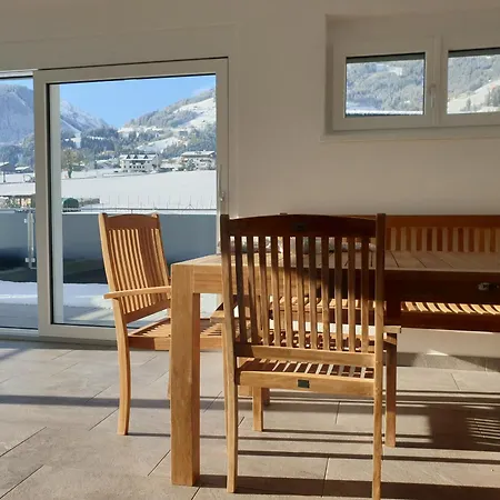 H21 - Modernes 145qm, 4sz, Wellnessbereich Mit Sauna Und Dachterrasse Mit Panoramablick, Kuehlen Und Heizen Mit Geothermie 펜션 *