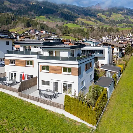 H21: Modern With Wellness Area And Panoramic Rooftop Terrace