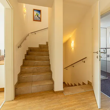 H21: Modern With Wellness Area And Panoramic Rooftop Terrace Holiday home